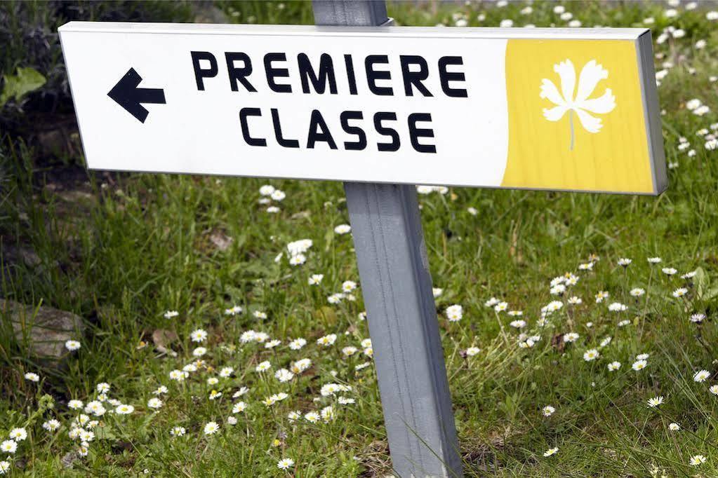 Premiere Classe St Quentin En Yvelines Elancourt Trappes Zewnętrze zdjęcie